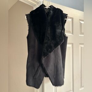 Suede and fur vest!